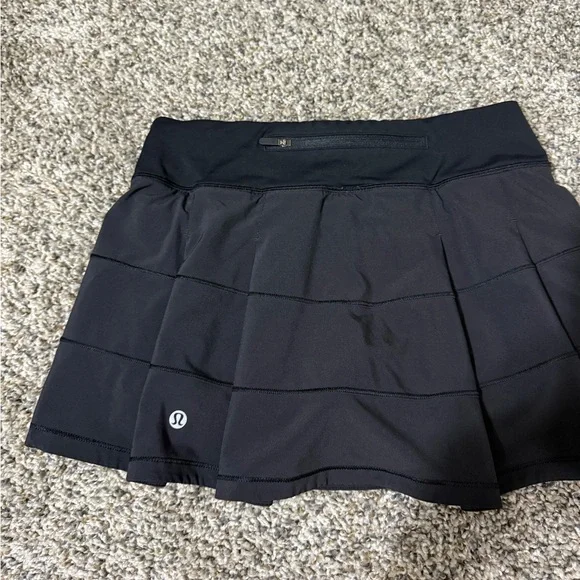 Lululemon pace rival skirt size 4 - Picture 5 of 7